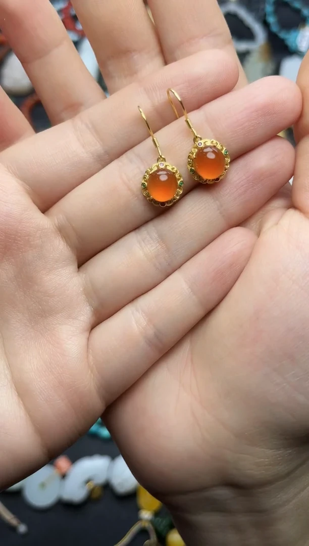 银S925镶嵌耳饰南红玛瑙蛋面耳钩06