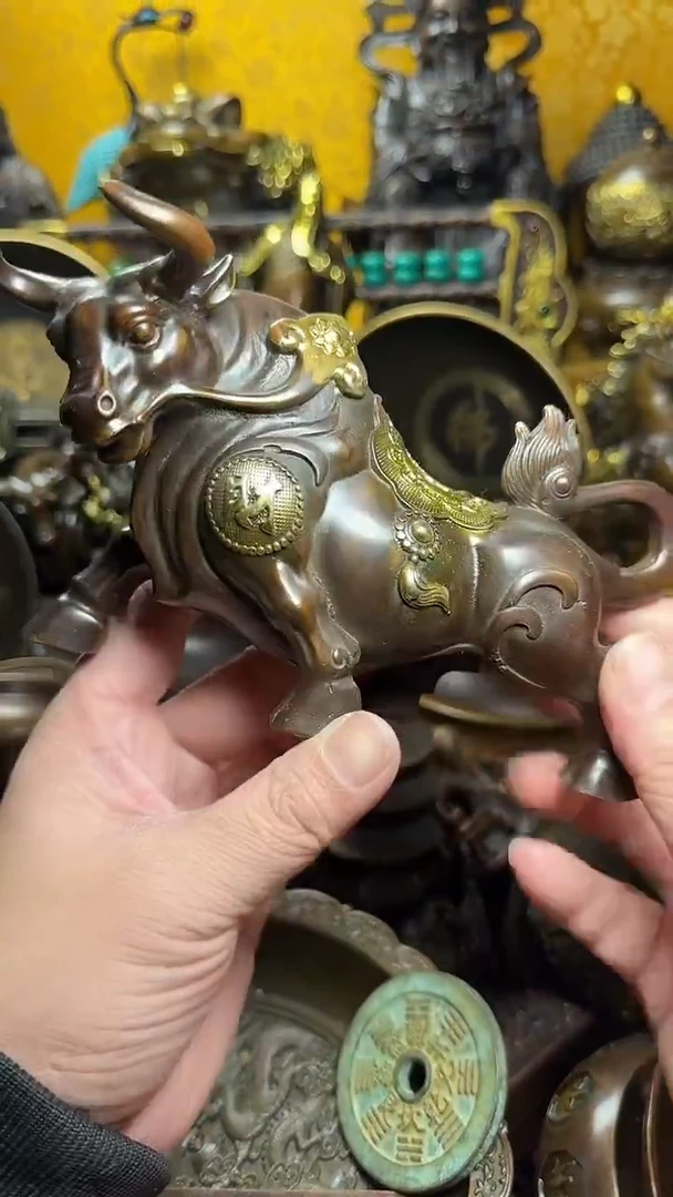 铜器摆件收收藏藏