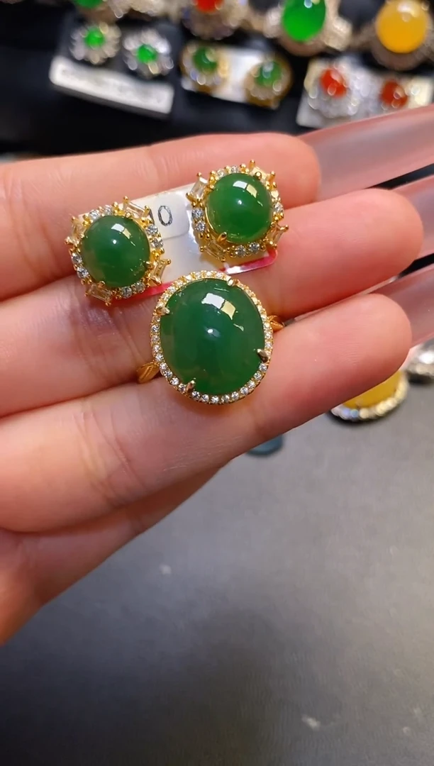 银S925镶嵌翡翠耳饰天然