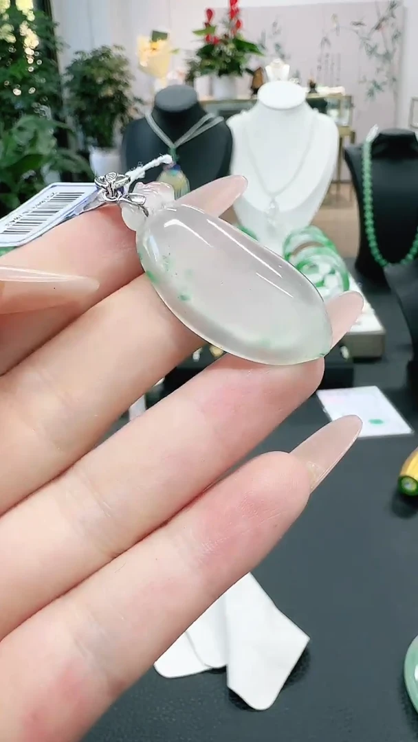 未镶嵌1石英质玉（非洲翠）/7221