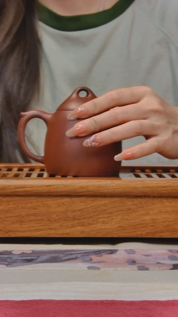 金镶玉紫砂杯紫砂壶茶杯