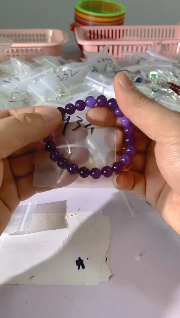 【闪购商品】水晶颈饰银S925镶嵌934红宝，蓝宝，多样性发一件赠链