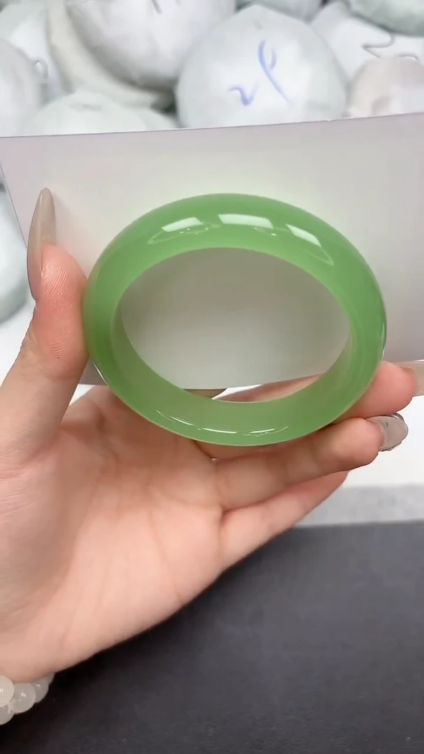 未镶嵌手镯石英质玉153-54-55