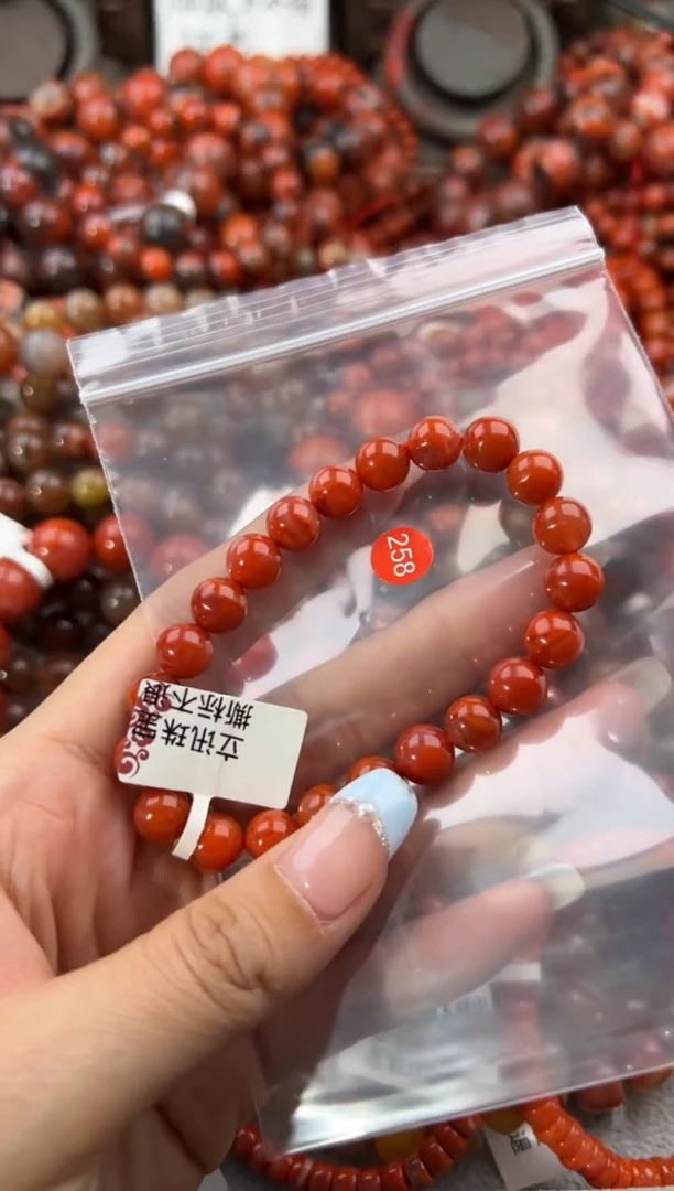 未镶嵌手串南红玛瑙8+