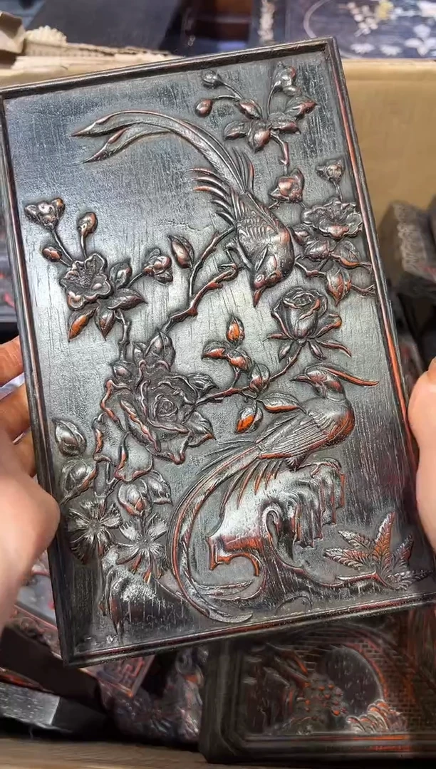 木紫檀雕刻一物一拍