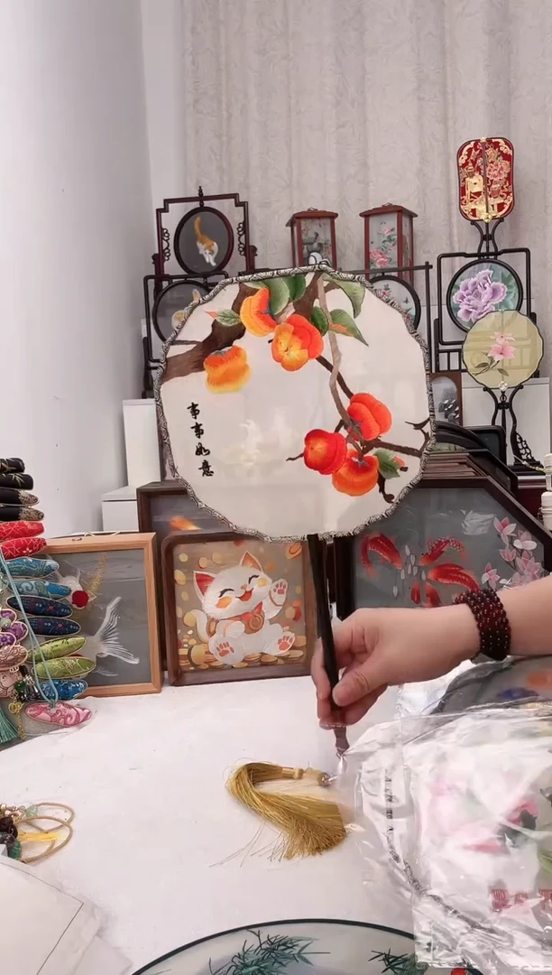 扇子苏绣作品手工团扇