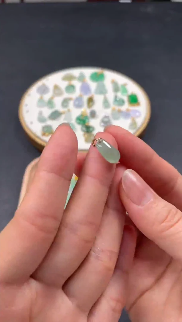 翡翠银S925镶嵌吊坠(不含链)一个  JK418