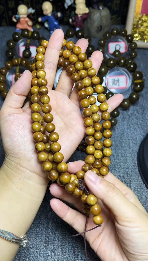 金丝楠手串/手链1.0多圈带花纹138
