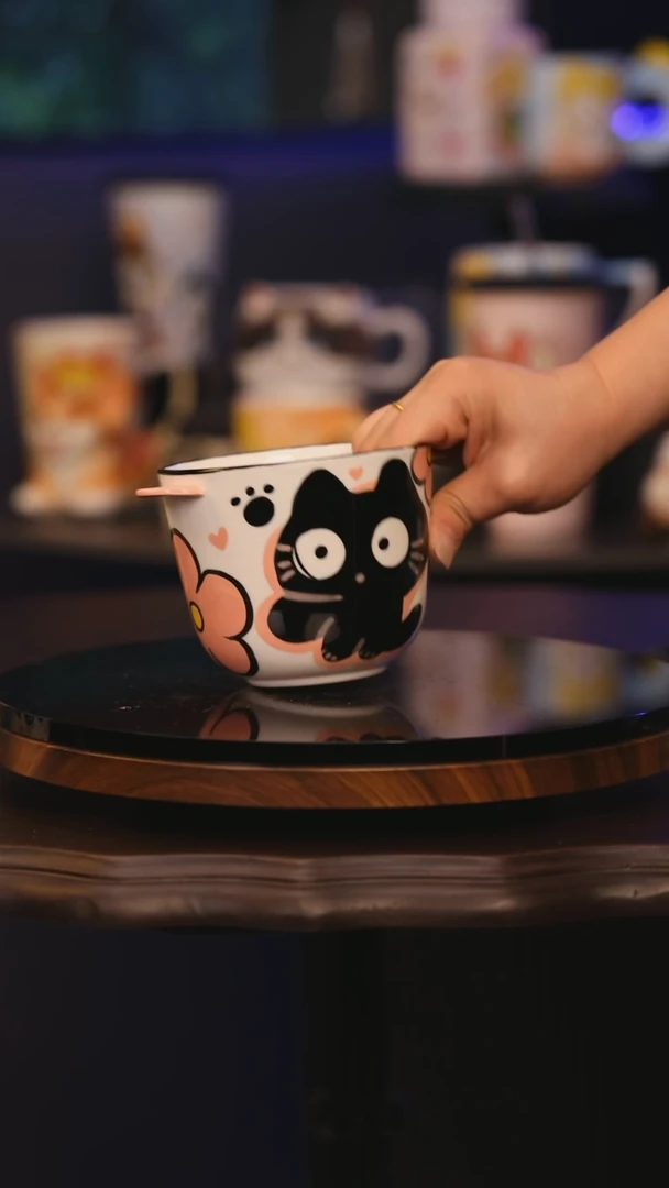 【闪购商品】摆件景德镇釉下彩绘设计师款式陶瓷