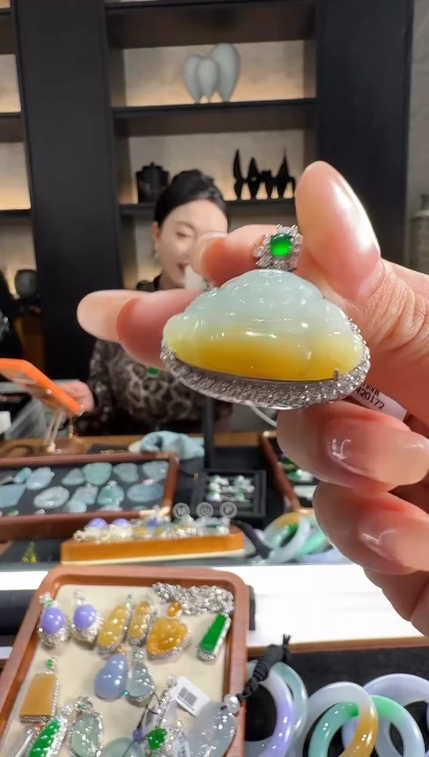 颈饰银S925镶嵌翡翠82