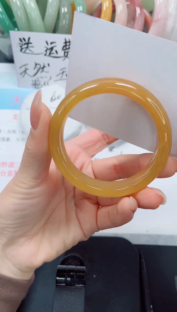 未镶嵌手镯石英质玉118-59
