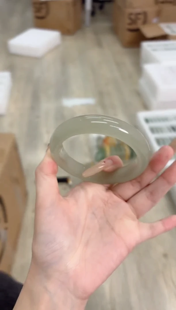 未镶嵌手镯石英质玉60-62D