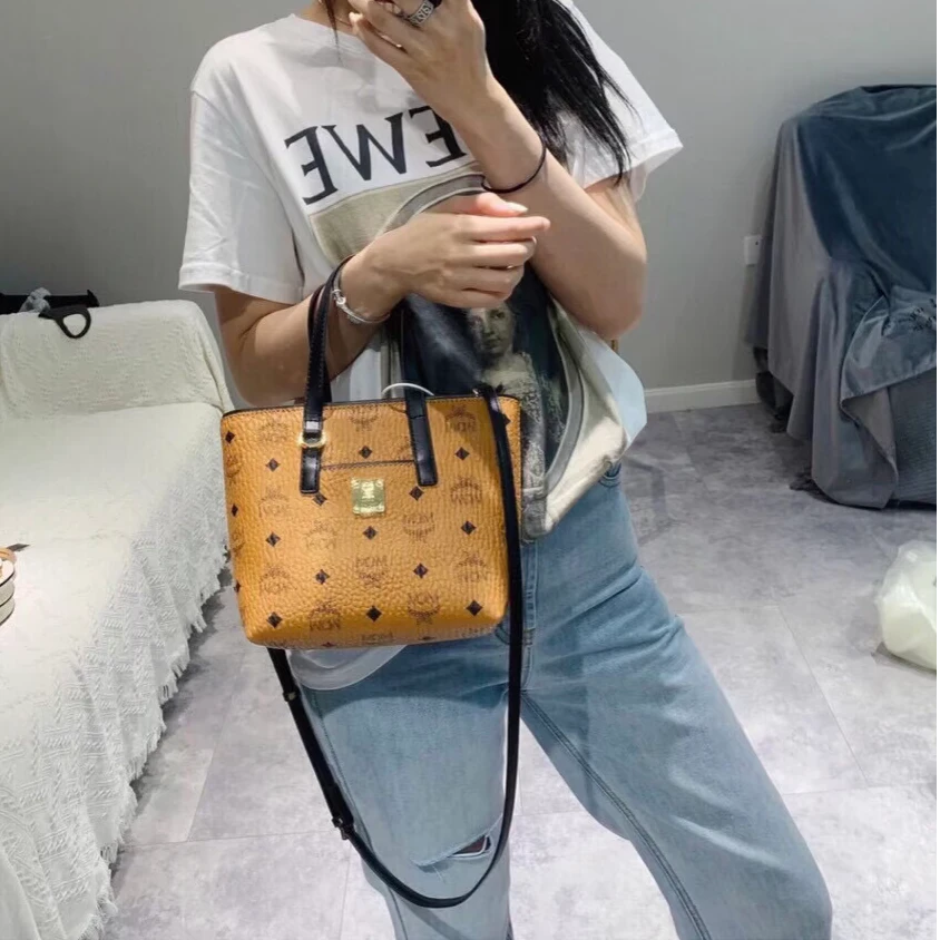 95新 MCM 干邑色拼黑迷你菜篮子包/SD12713017/3017