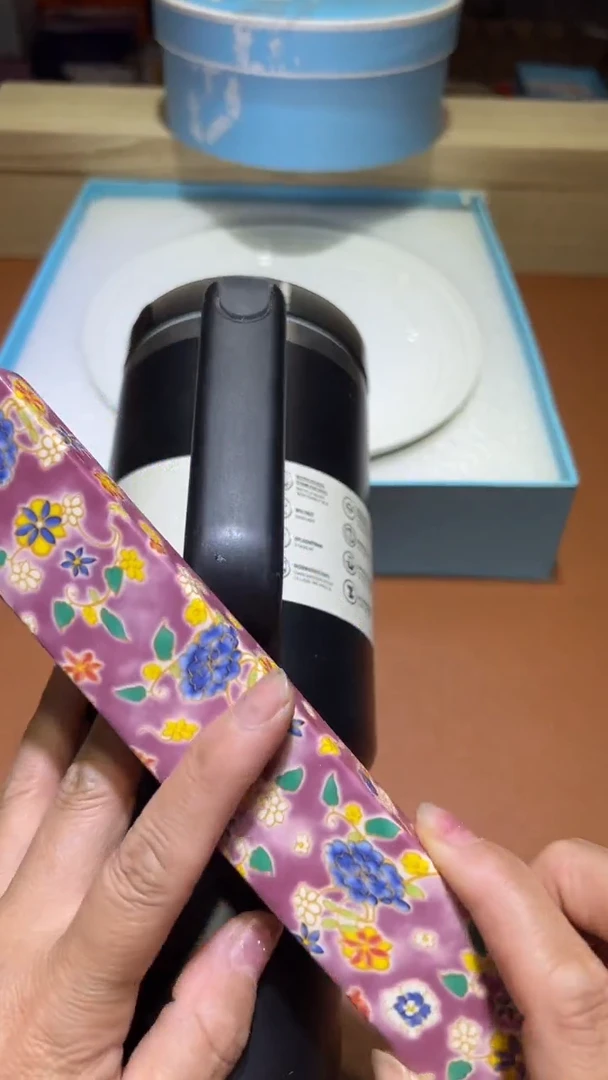 瓷片碗碟好物一件不留@@1