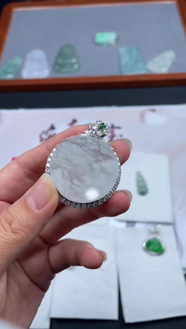 【闪购商品】定制翡翠银S925镶嵌01-18HDJT0127680