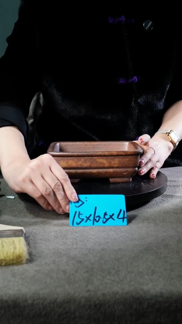 宜兴紫砂小花盆盆