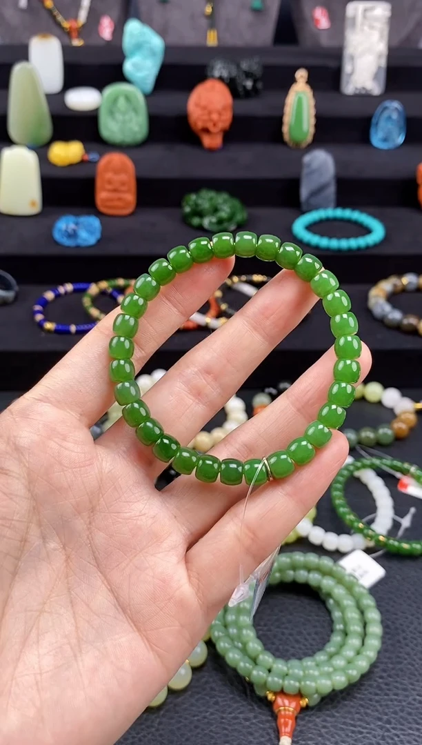 手串未镶嵌和田玉7mm碧玉极限弧手串