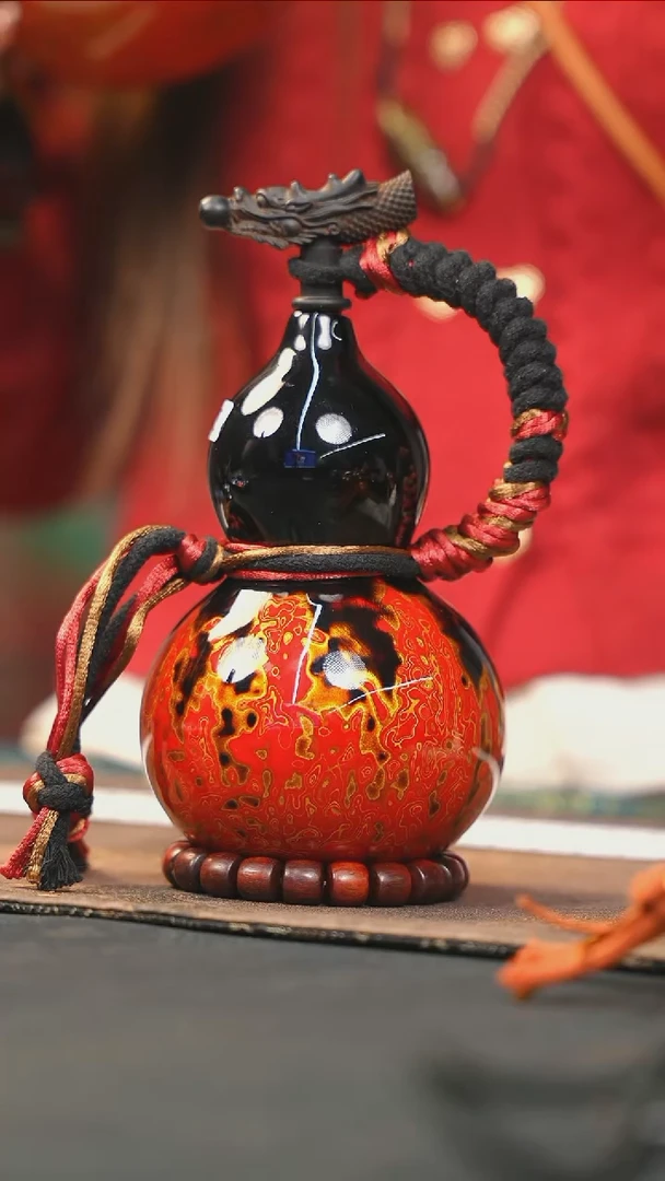 【闪购商品】WY203漆艺酒葫芦不包手串及旋转底座