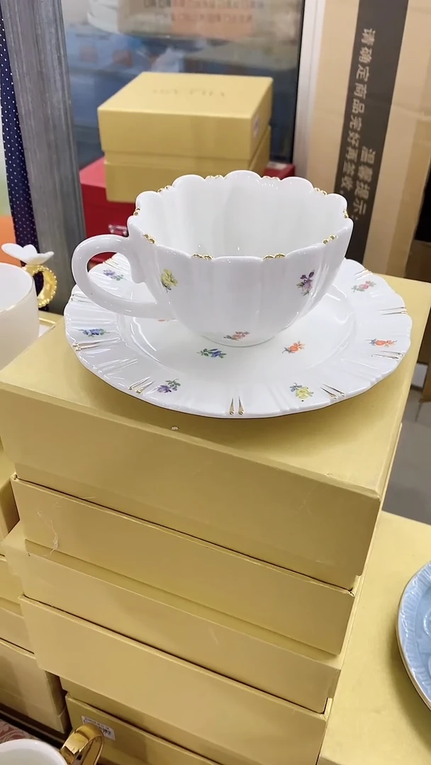 【闪购商品】瓷片00000000000000