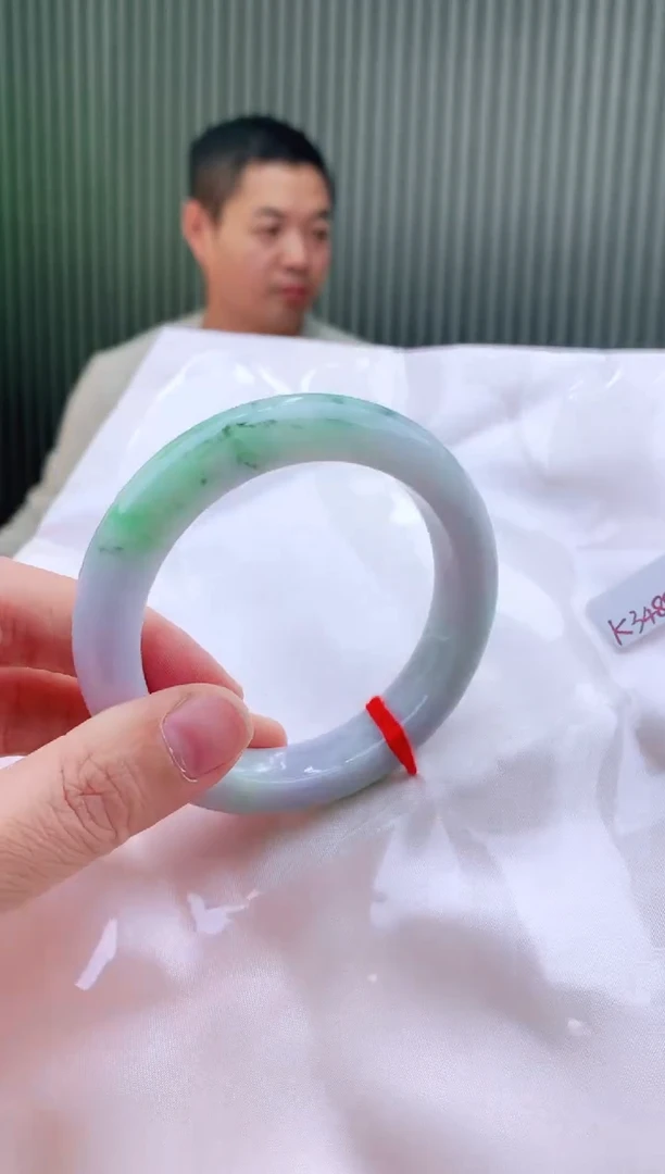 未镶嵌手镯翡翠56