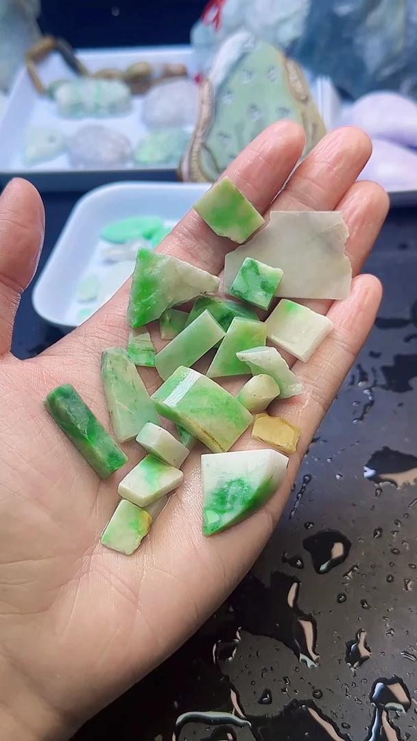 颈饰未镶嵌翡翠057天然A货翡翠