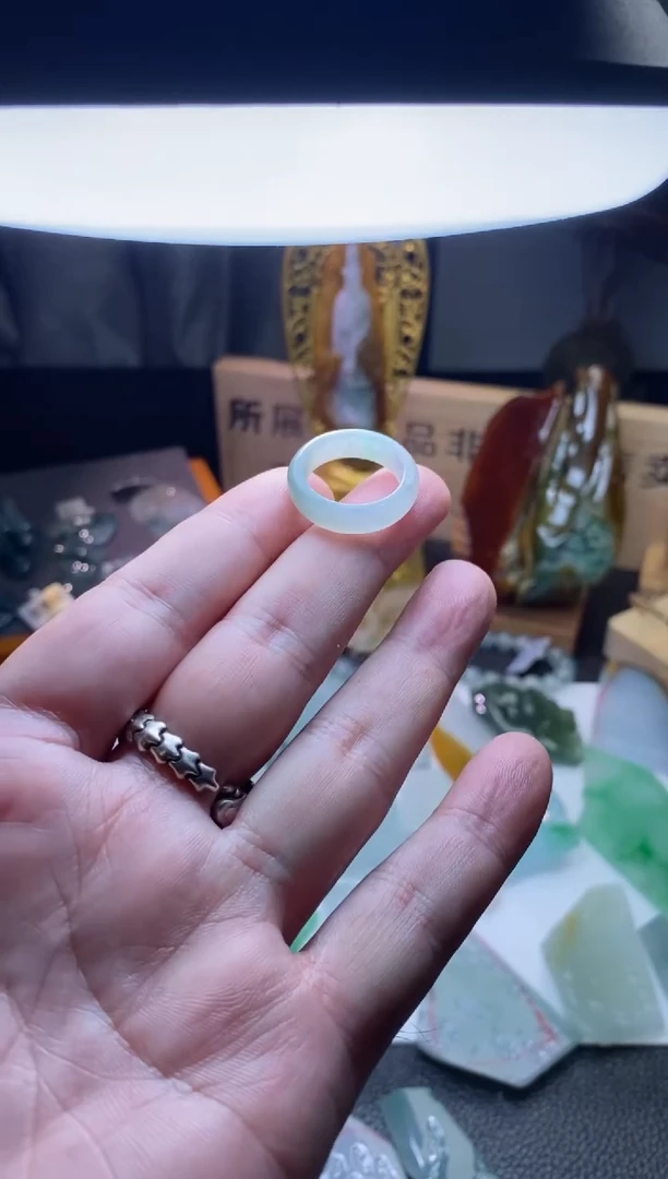 定制翡翠未镶嵌天然缅甸翡翠A货