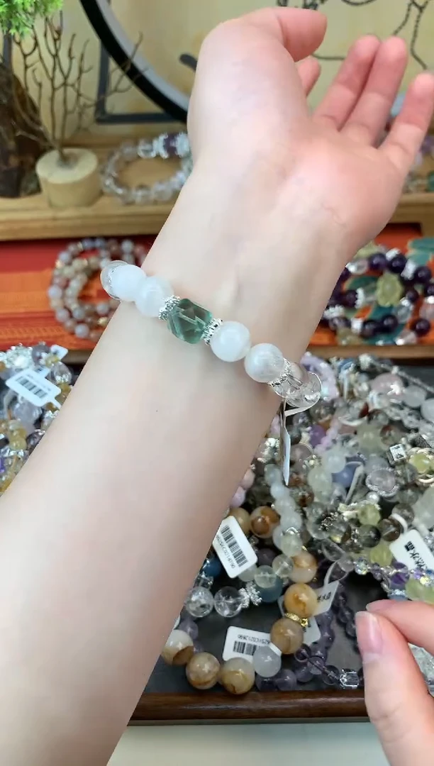 【闪购商品】水晶手链未镶嵌495手串
