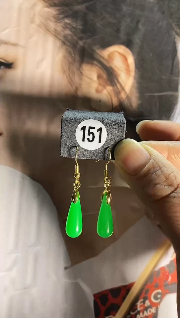 【闪购商品】翡翠耳饰银S925镶嵌151....