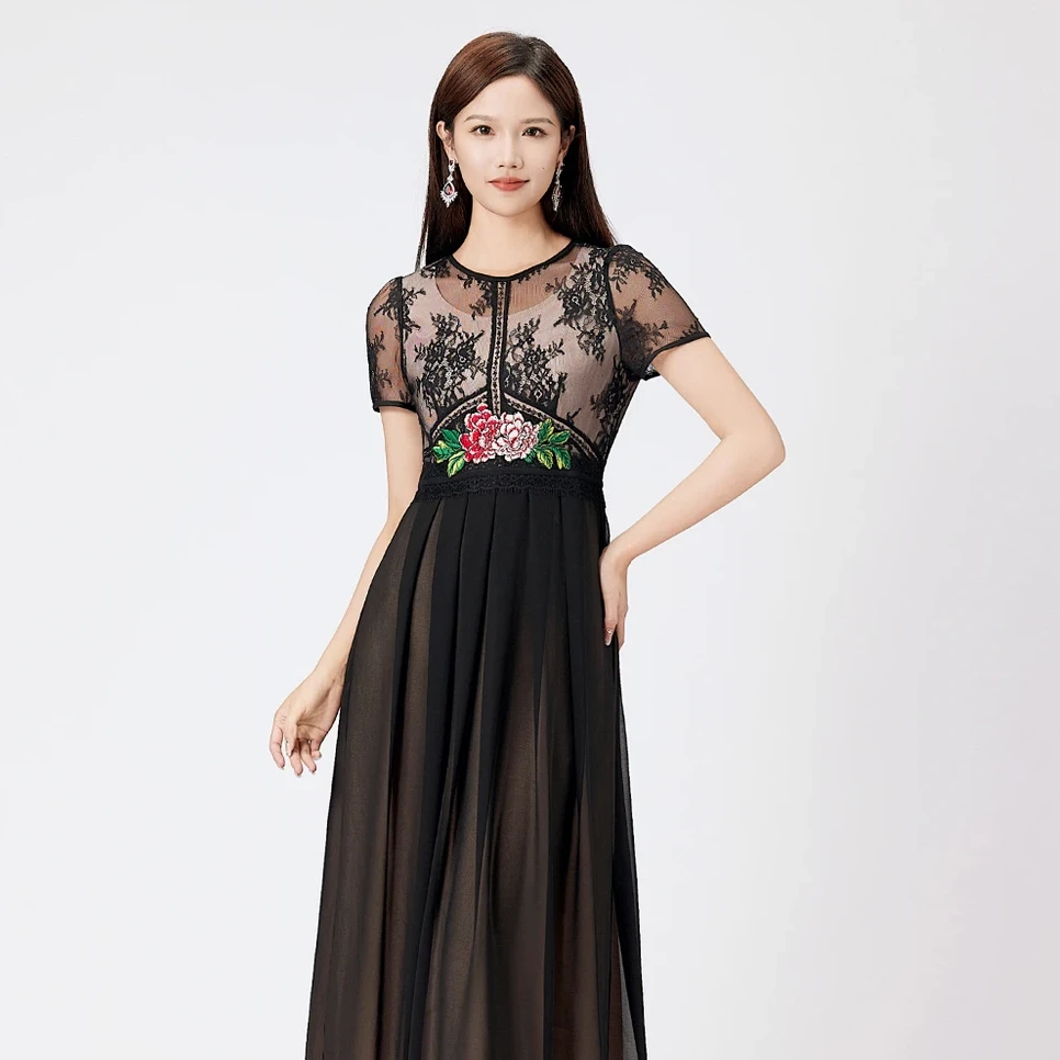 SUSSI/古色夏新品黑色长款蕾丝拼接高级感通勤女装连衣裙长裙裙子