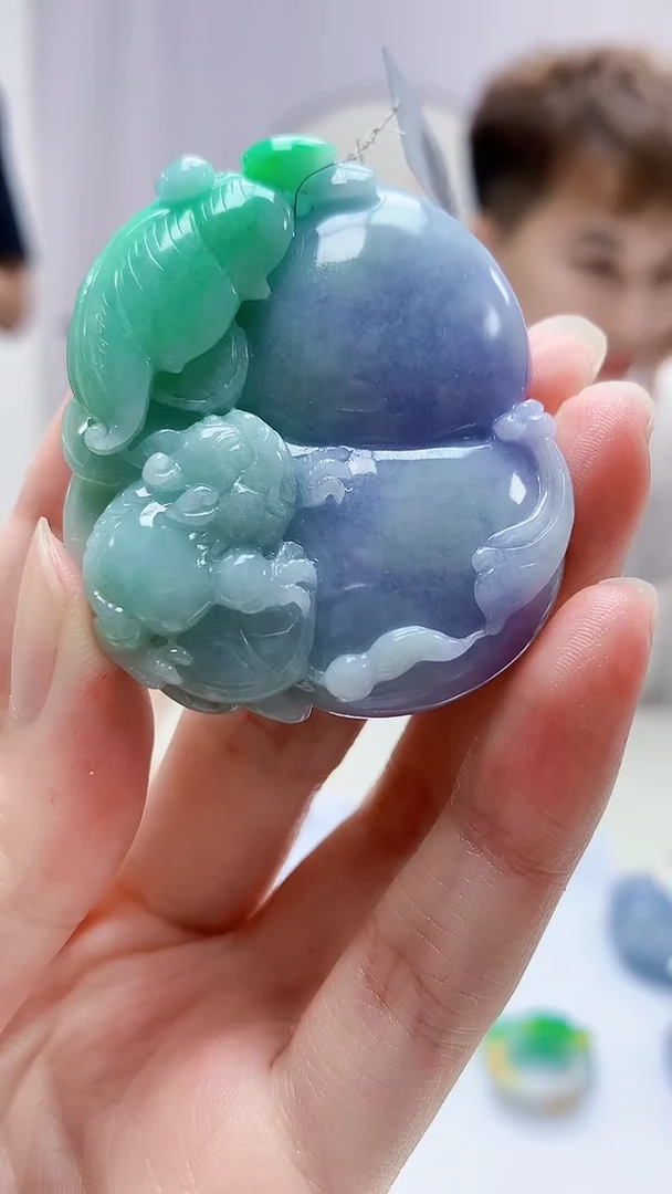 定制翡翠未镶嵌4868zm-毛货挂件160葫芦