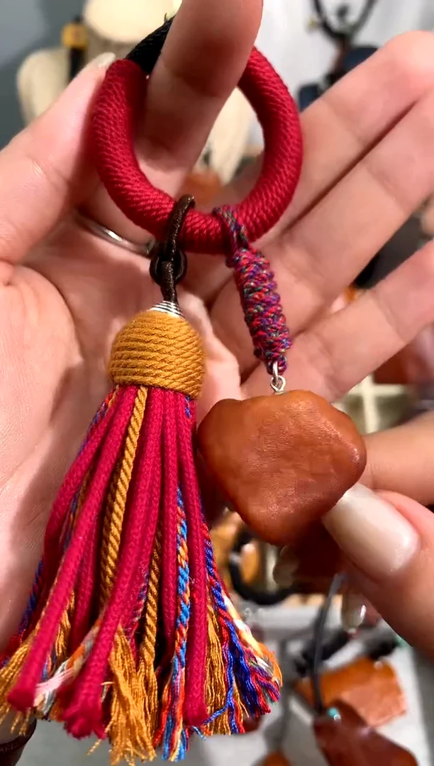 【闪购商品】蜜蜡裸石未镶嵌似玉