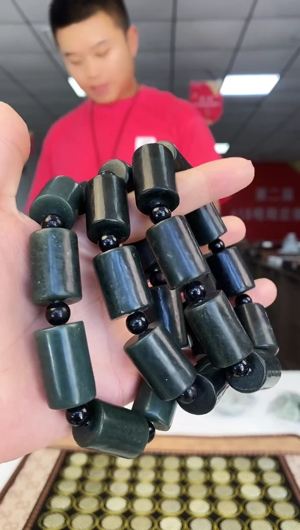 和田玉未镶嵌挂件多样性随机发一