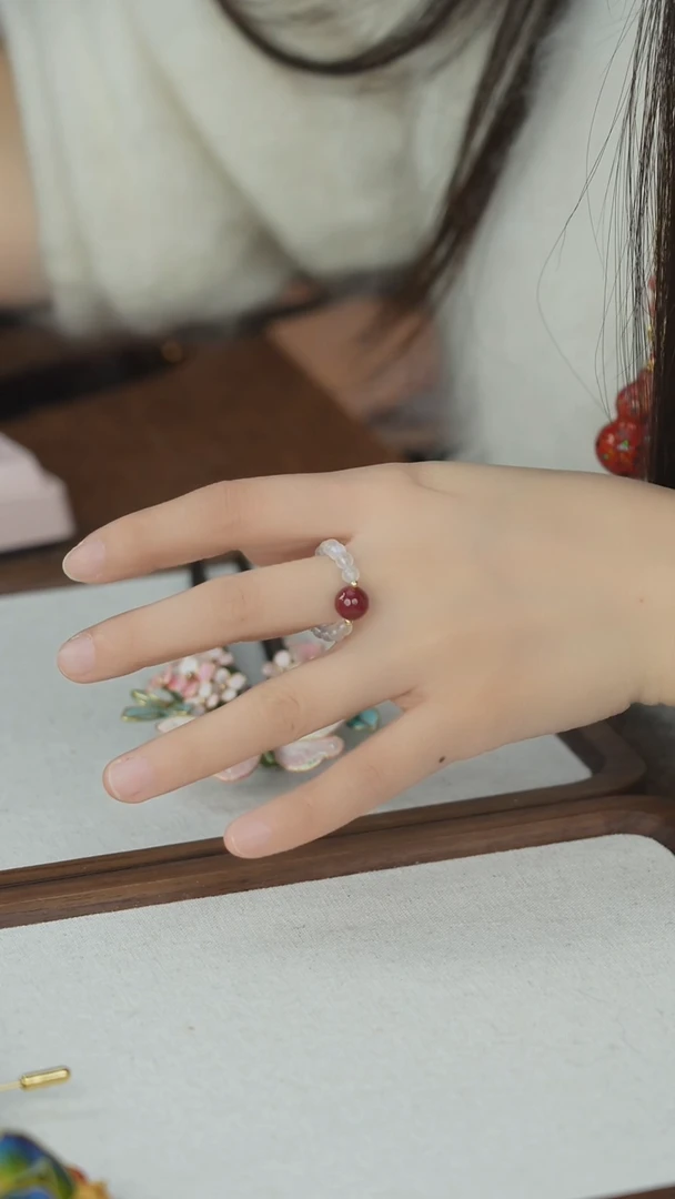 刺绣闪购纯手工非遗国风饰品