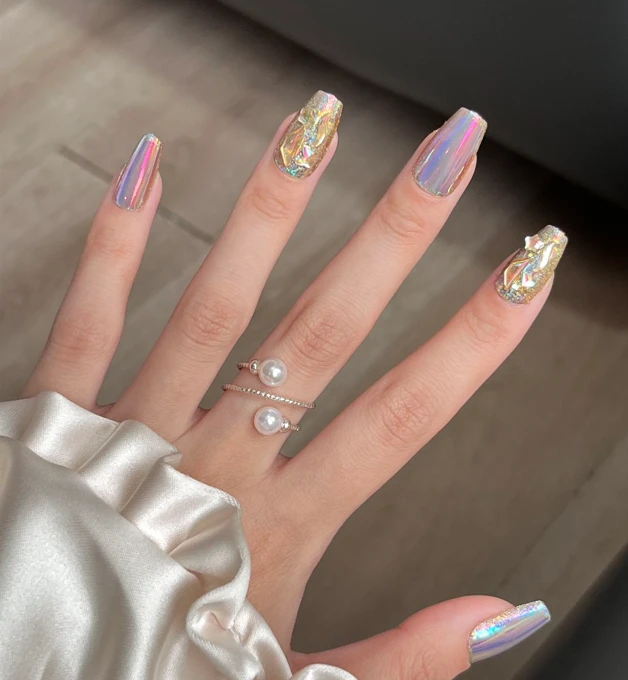 59号新年辣妹高级感电镀炫彩穿戴甲