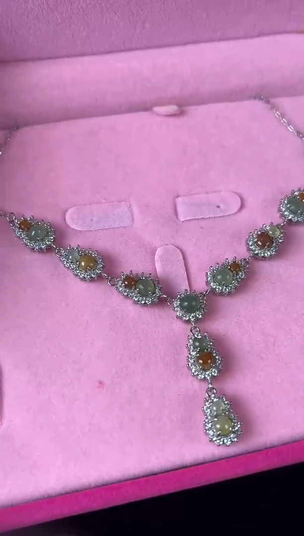 颈饰未镶嵌翡翠天然AA货翡翠