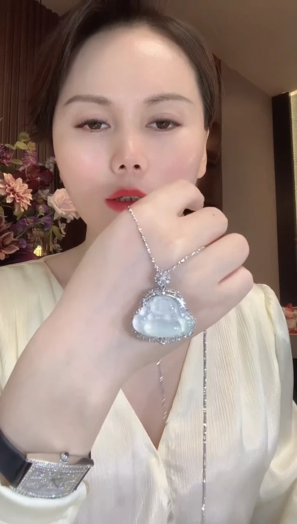 吊坠(不含链)18K金镶嵌翡翠D118