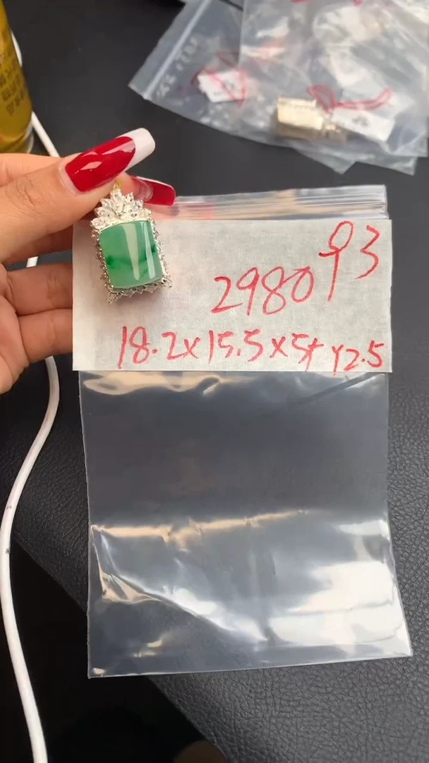 【闪购商品】定制翡翠未镶嵌毛货需精细抛光拍一发一