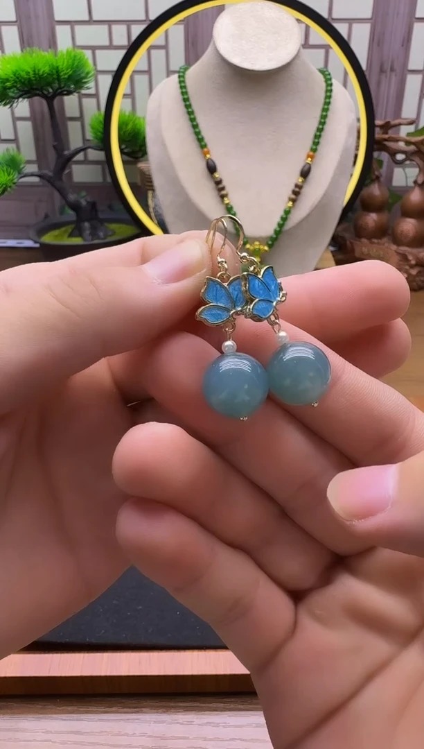 14K金镶嵌翡翠耳饰E236