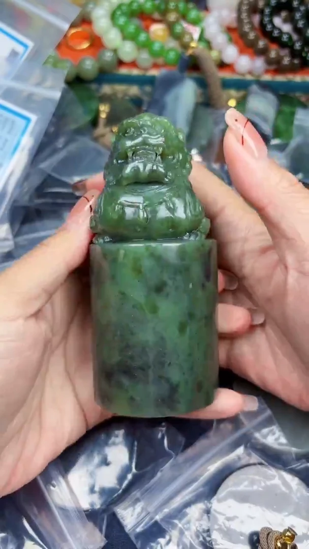 颈饰未镶嵌和田玉和田玉