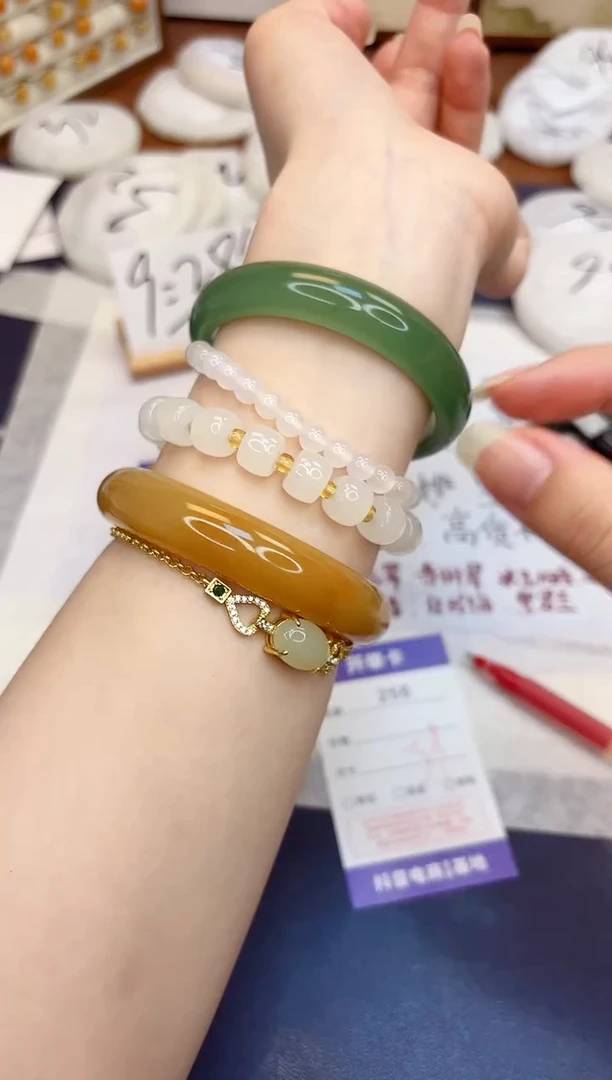 石英质玉手镯未镶嵌256-东陵玉-圈口59