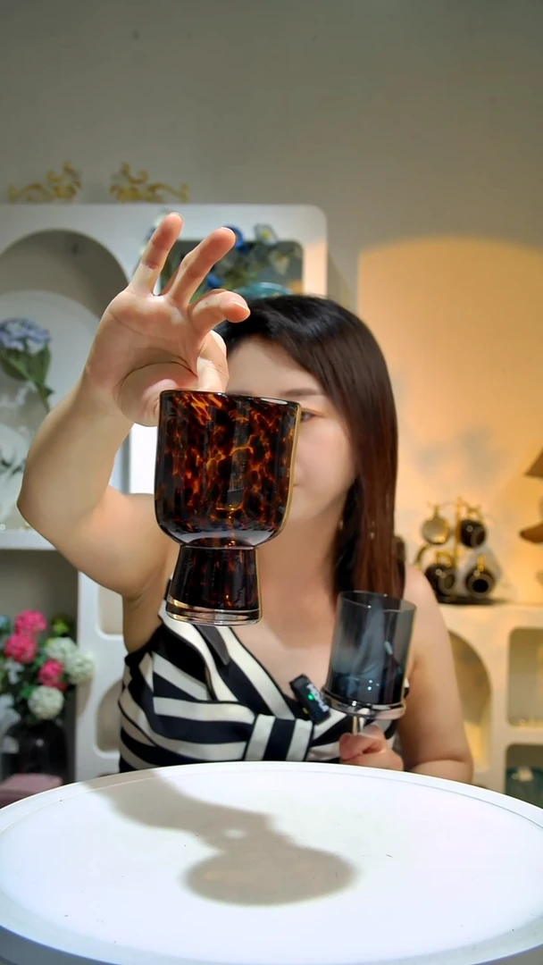 高脚款水晶玻璃2只豹纹带脚杯