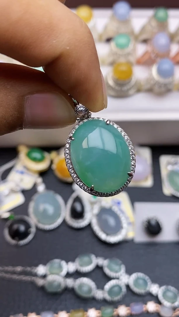 翡翠银S925镶嵌吊坠(赠链)3899