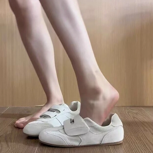 复古德训鞋女2025春季新款单鞋圆头平底板鞋魔术贴休闲运动阿甘鞋