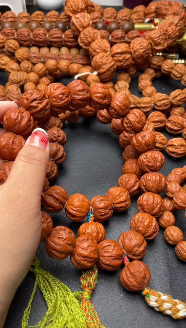 野生文玩核桃手串