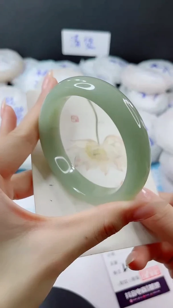 未镶嵌手镯石英质玉多样性发货L430