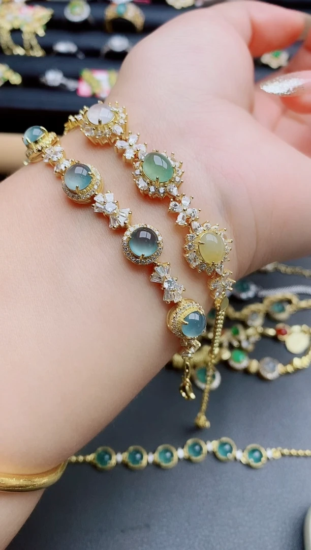 翡翠戒指银S925镶嵌瑞丽市颜玉珠宝