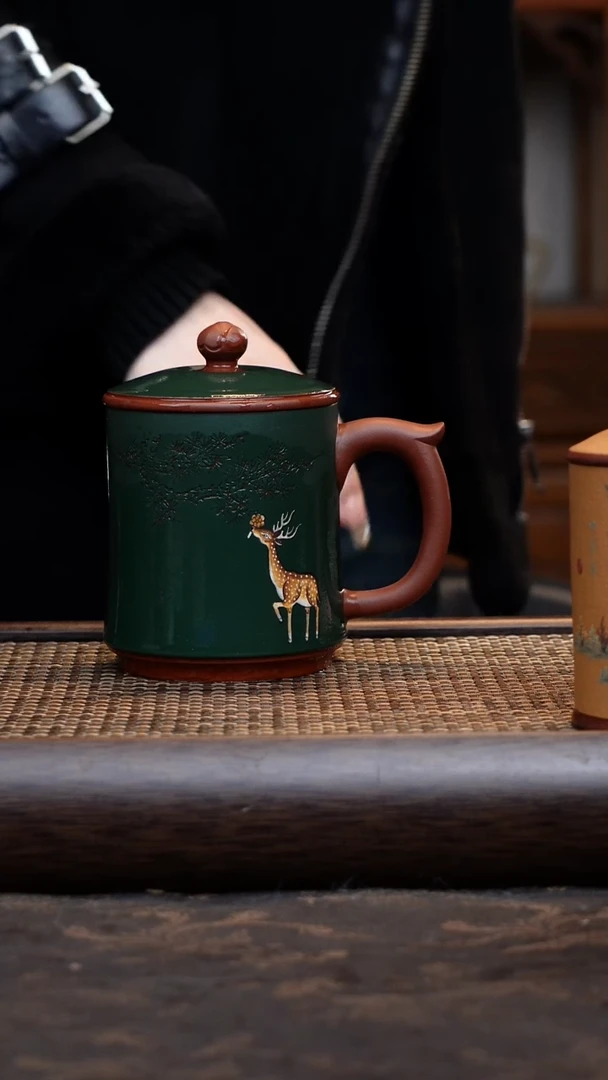 【闪购商品】紫砂茶杯粉浆小鹿