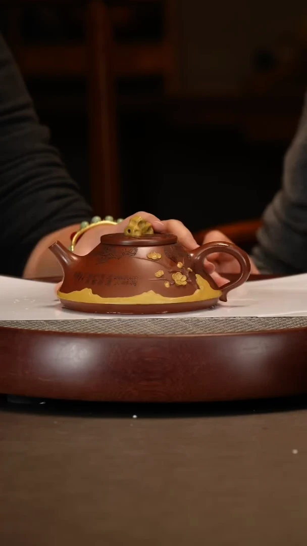 【闪购商品】紫砂茶壶金石花开+桑黎兵+梅花画