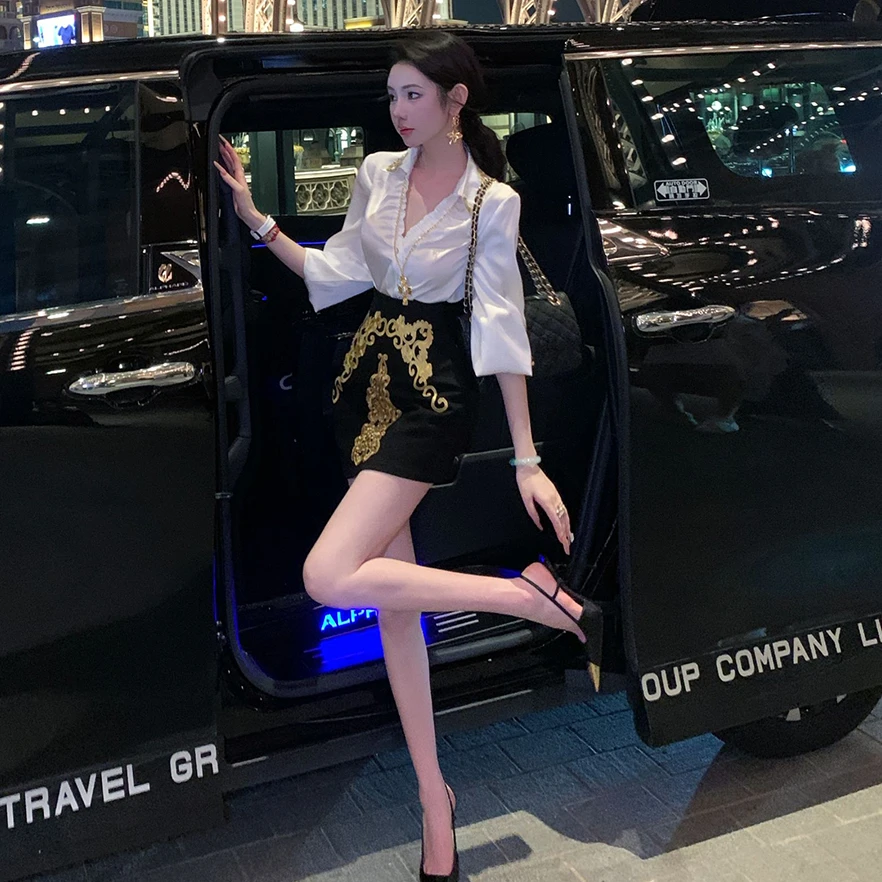 【雅乔定制】白金巴洛克 高级感V领金色织带抽皱衬衫DYYK-25052484