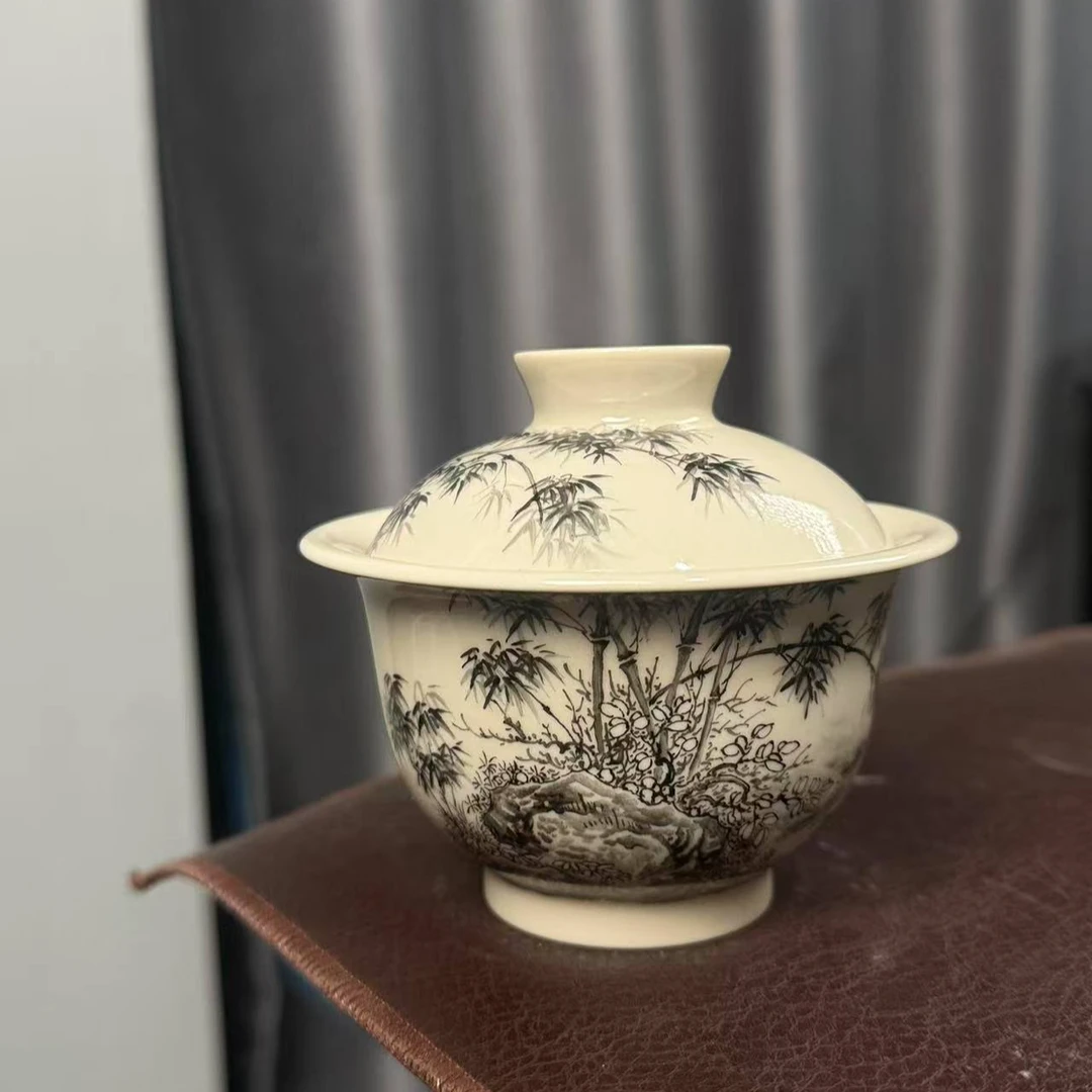 微瑕福利釉上墨竹盖碗